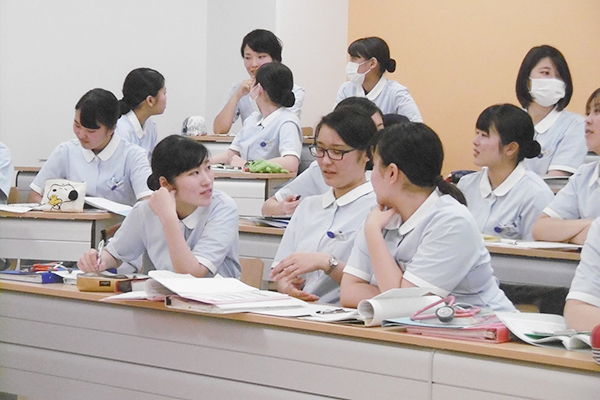 キャンパスライフ 年間学校行事 大阪労災看護専門学校 キャンパスライフ 年間学校行事 大阪労災看護専門学校